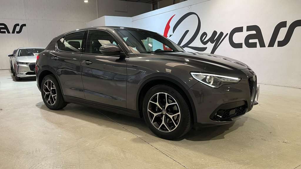 Alfa Romeo Stelvio 2.2 Sprint AWD 190 Aut. - foto 1