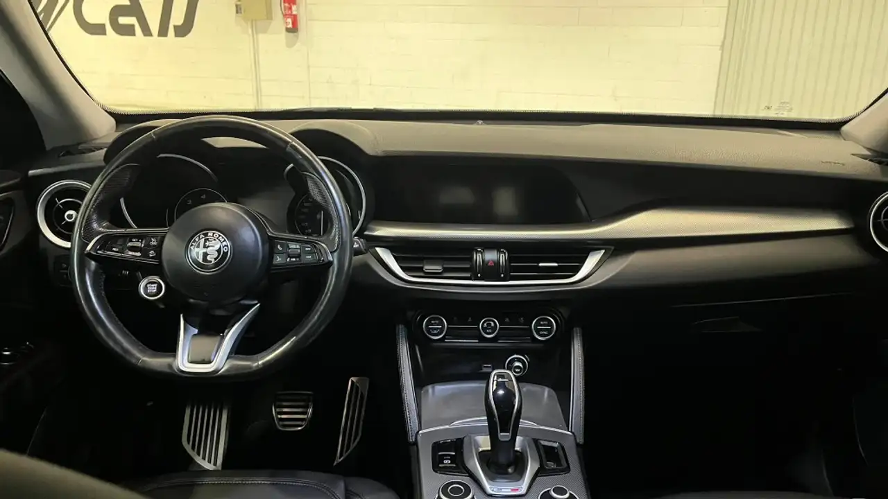 Alfa Romeo Stelvio 2021 — фото 10