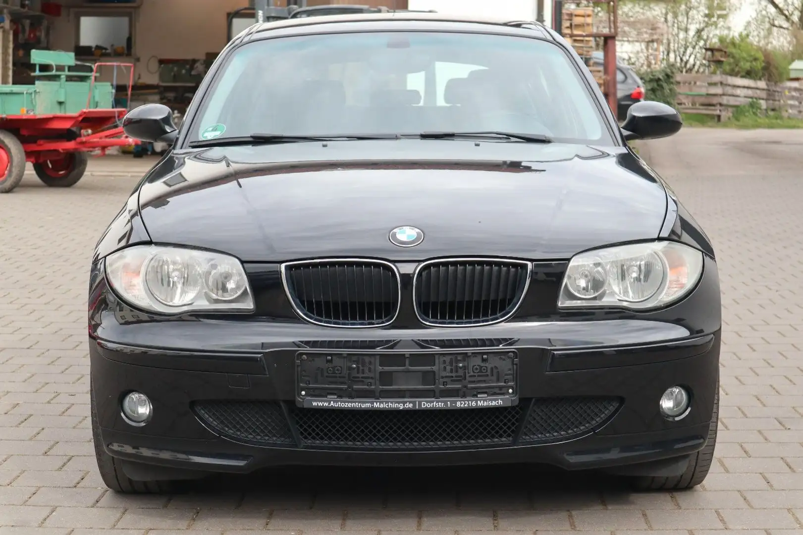 BMW 116 i Klima 2. Hand 17" - Steuerkette & TÜV NEU Noir - 2