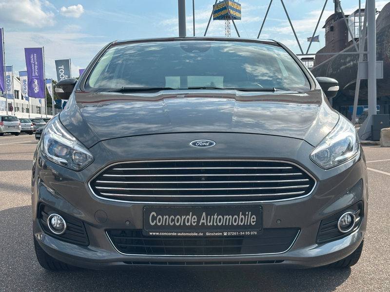 Ford S-Max Titanium LED Front-RFK Navi 7-Sitze AHK — photo 2