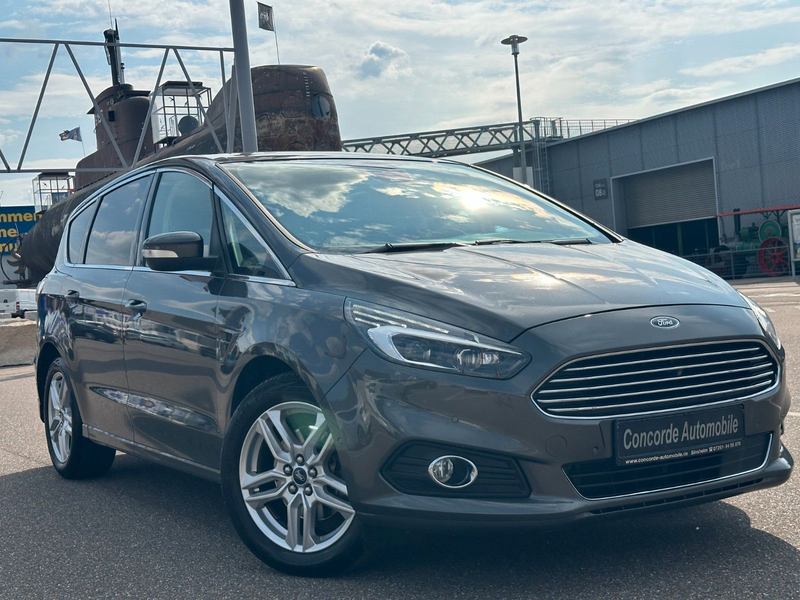 Ford S-Max Titanium LED Front-RFK Navi 7-Sitze AHK