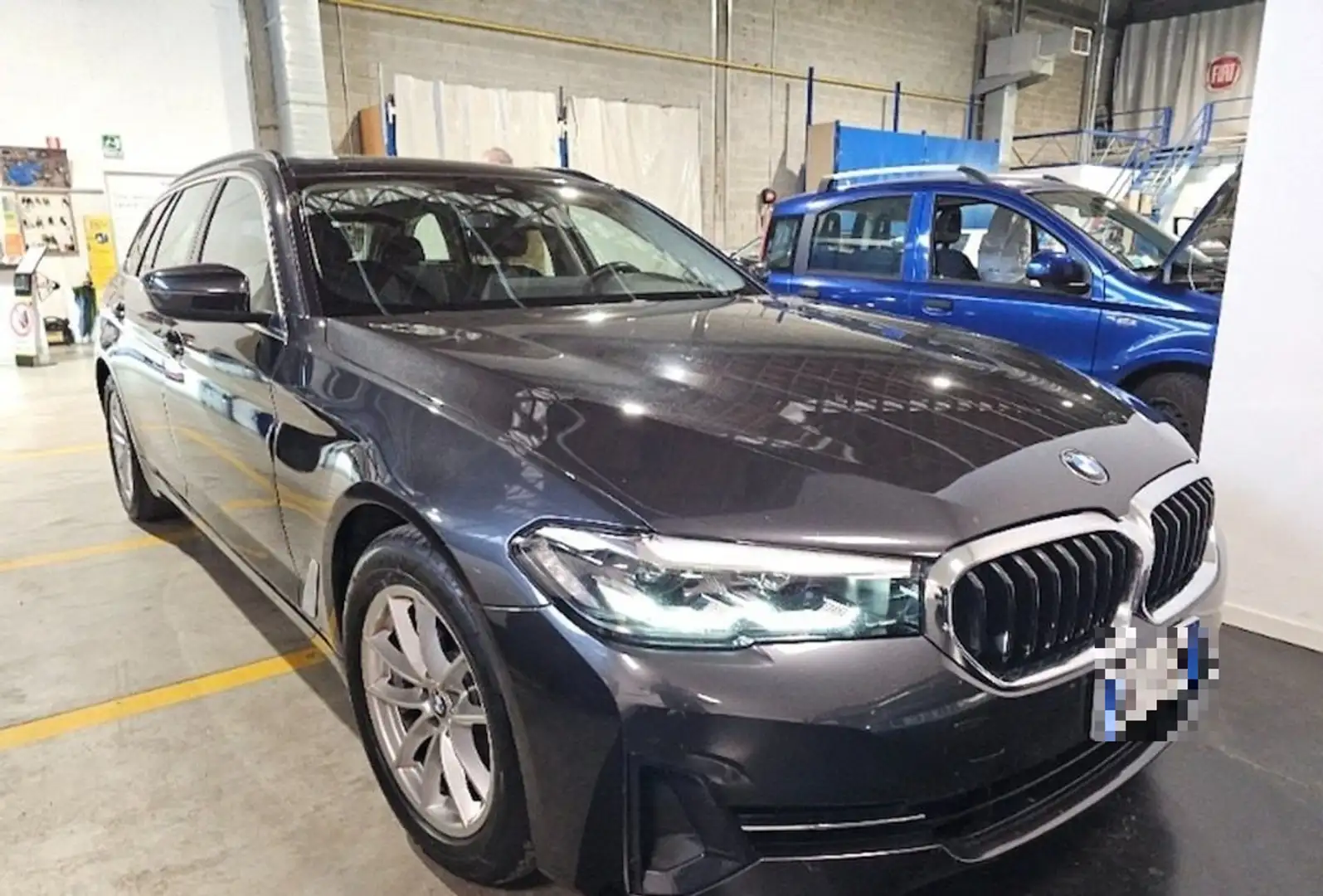 BMW 520 d 48V Touring Business Gris - 2