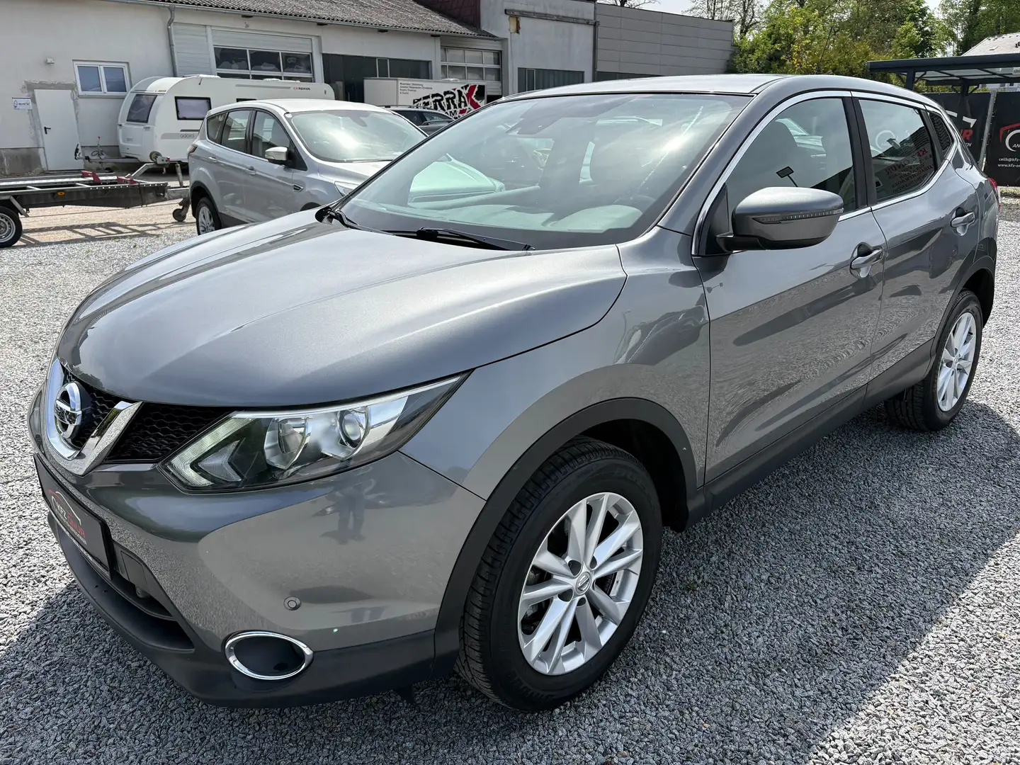 Nissan Qashqai Qashqai 1,2*NUR 20.000KM*NEUWERTIG Grau - 2