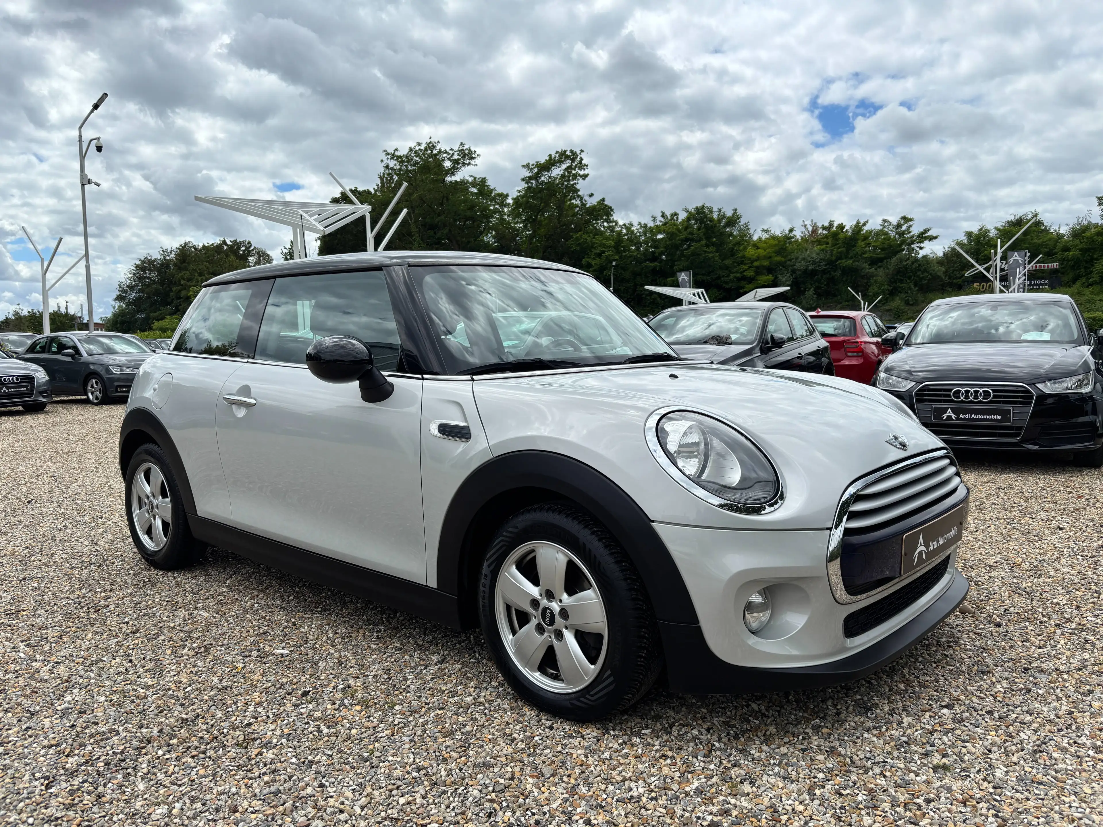 MINI Cooper D 1.5 D *SIEGE CHAUFF*CRUISE CONTROL*GARANTIE* — photo 3