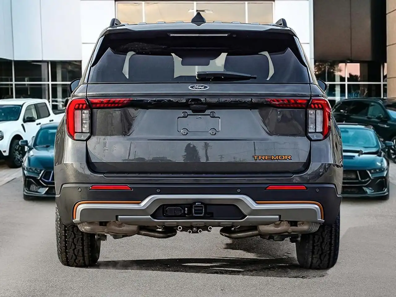 Ford Explorer снимка Ford Explorer