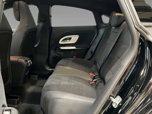 Mercedes-Benz Cla Class view 9