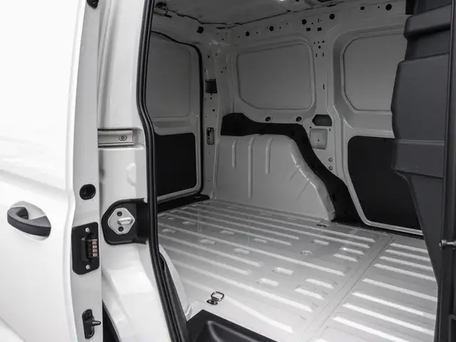 Volkswagen Caddy view 15