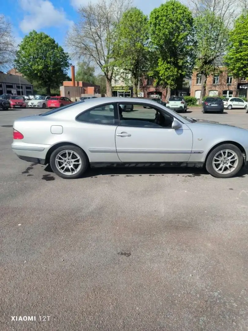 Mercedes-Benz CLK - 1