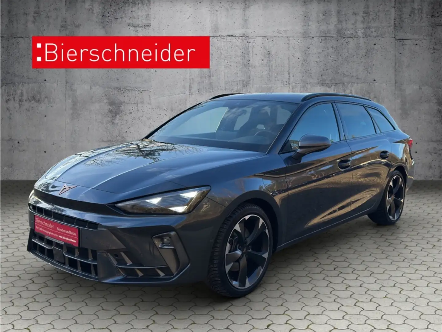 CUPRA Leon Sportstourer 1.5 TSI DSG e-Hybrid Facelift AHK NAV Grau - 1