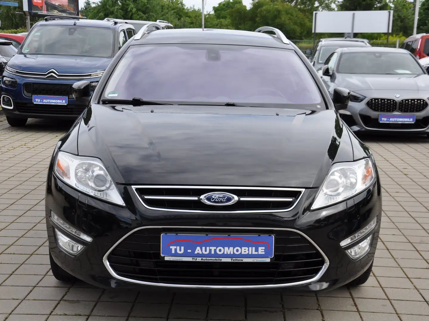 Ford Mondeo Turnier 1.6 Titanium AHK-STANDHZ-NAVI-XENON-1.HAND Schwarz - 2