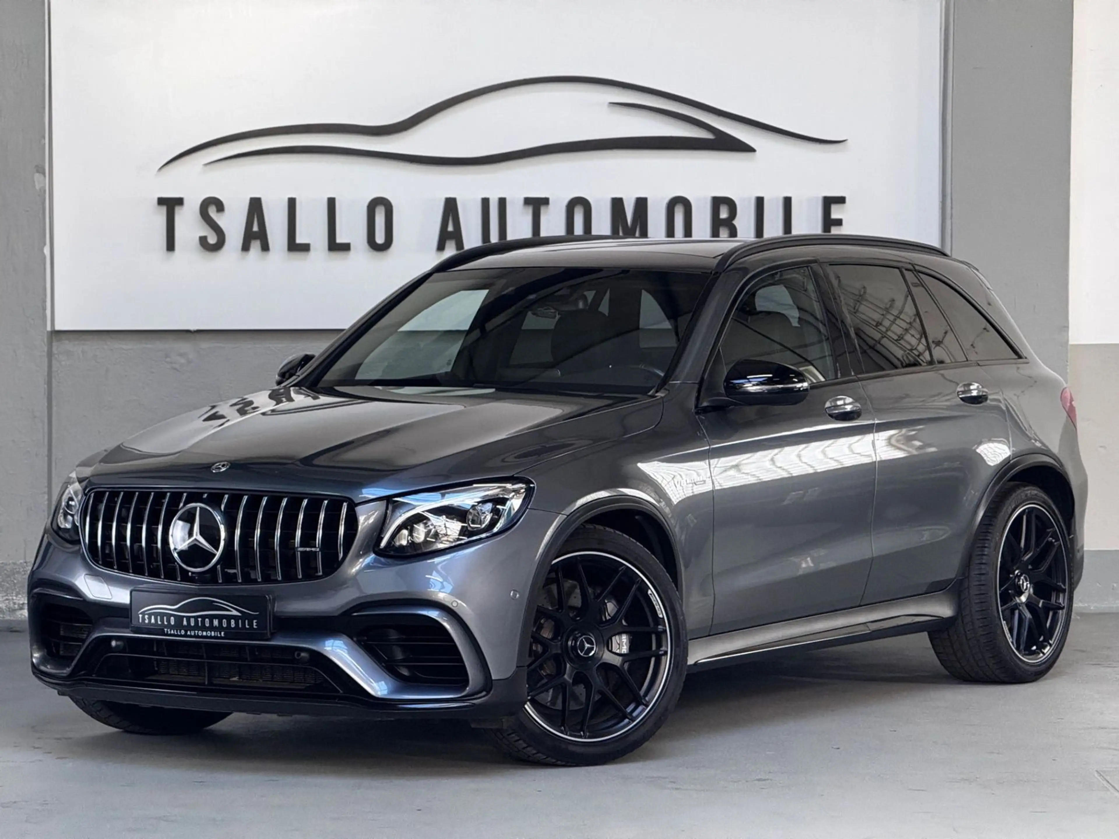Mercedes-Benz GLC 63 AMG 4Matic *Airmatic*Pano*Acc*Led*Ahk* — photo 11
