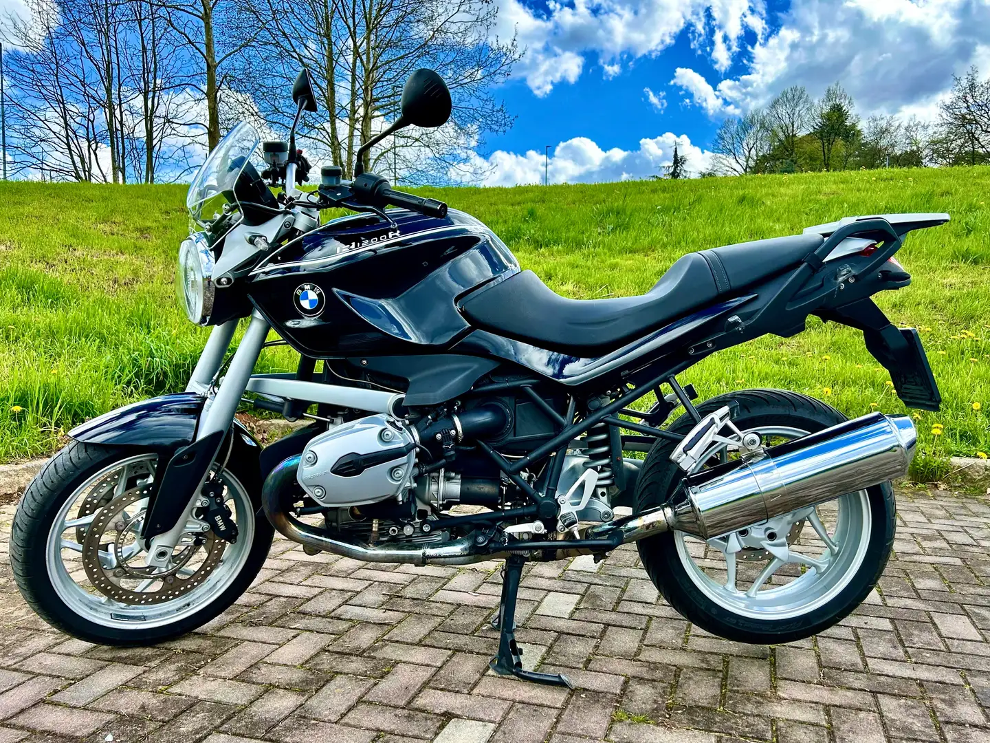 BMW R 1200 R ABS Sport crna - 2