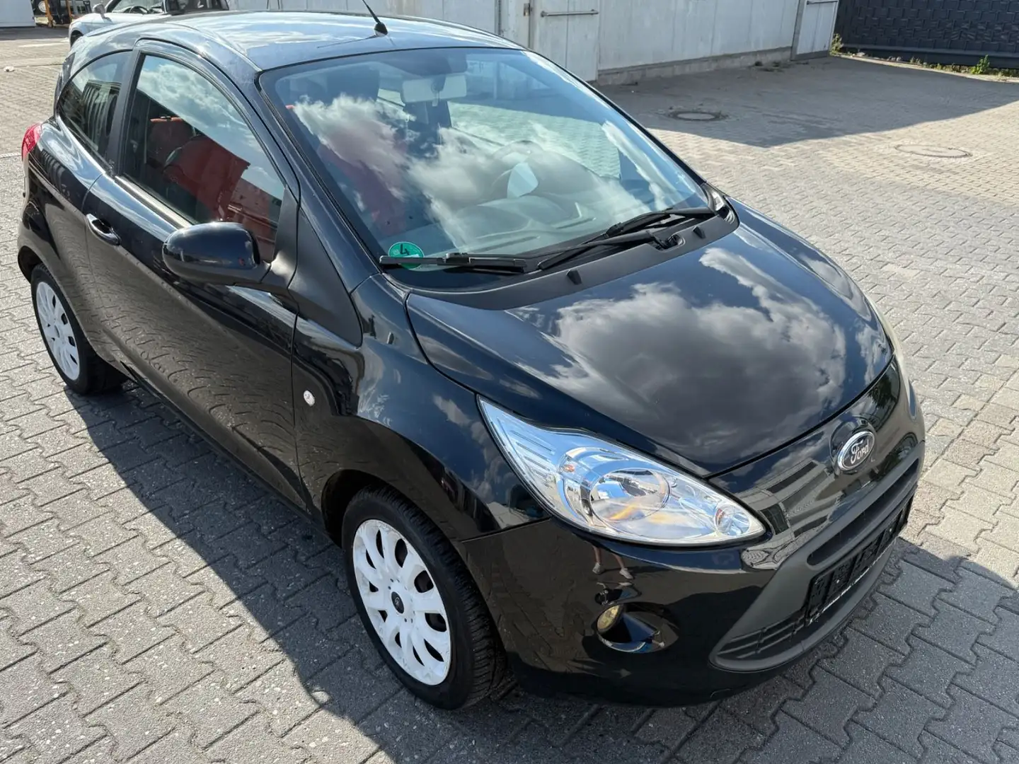 Ford Ka/Ka+ Titanium 1 Jahr Garantie Schwarz - 2