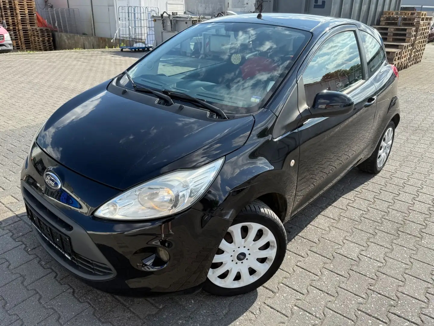 Ford Ka/Ka+ Titanium 1 Jahr Garantie Schwarz - 1