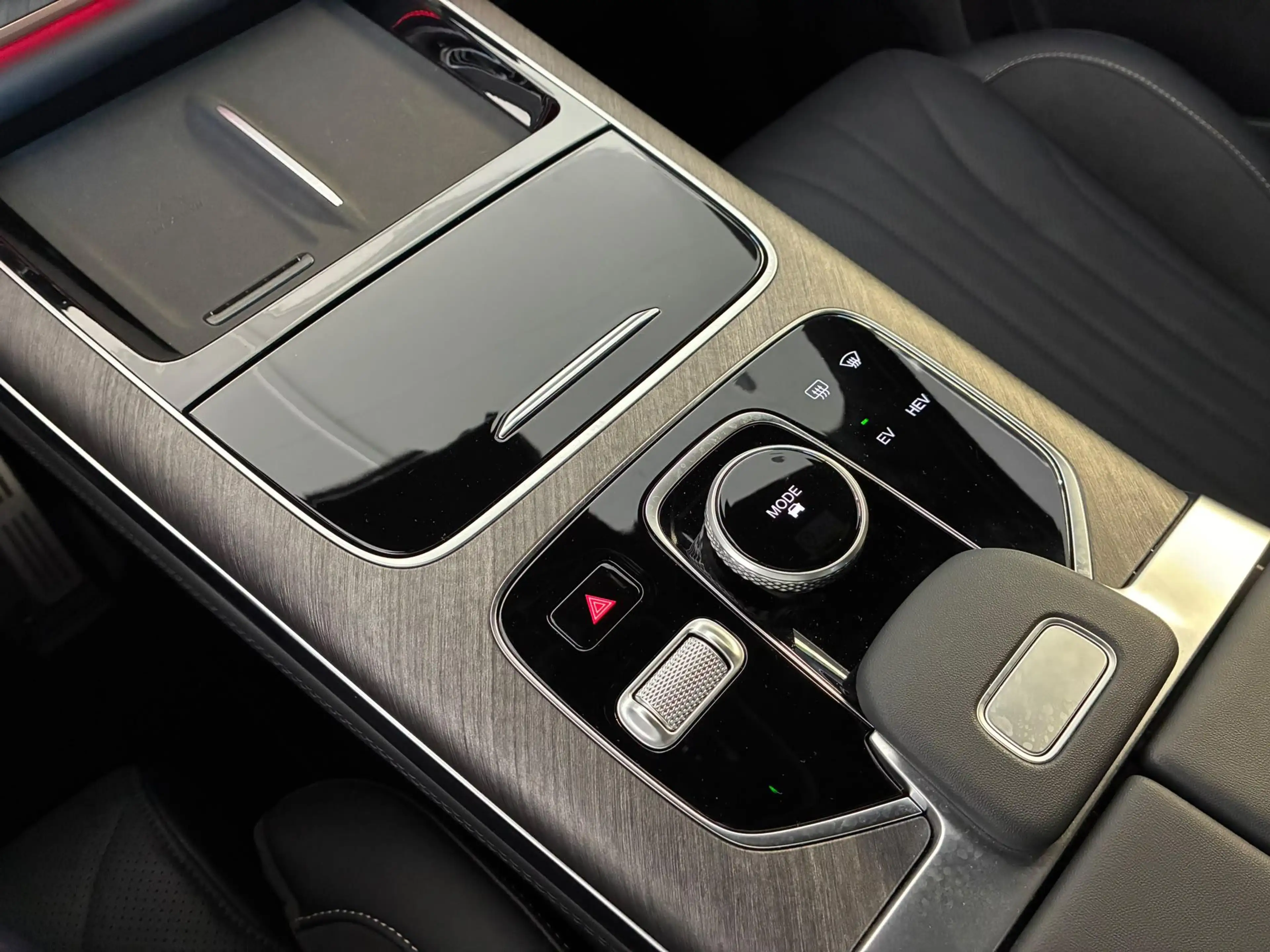 Jaecoo 8 1.5 SHS-P Luxury 5p | Demo | Panoramadak | Navig — photo 28