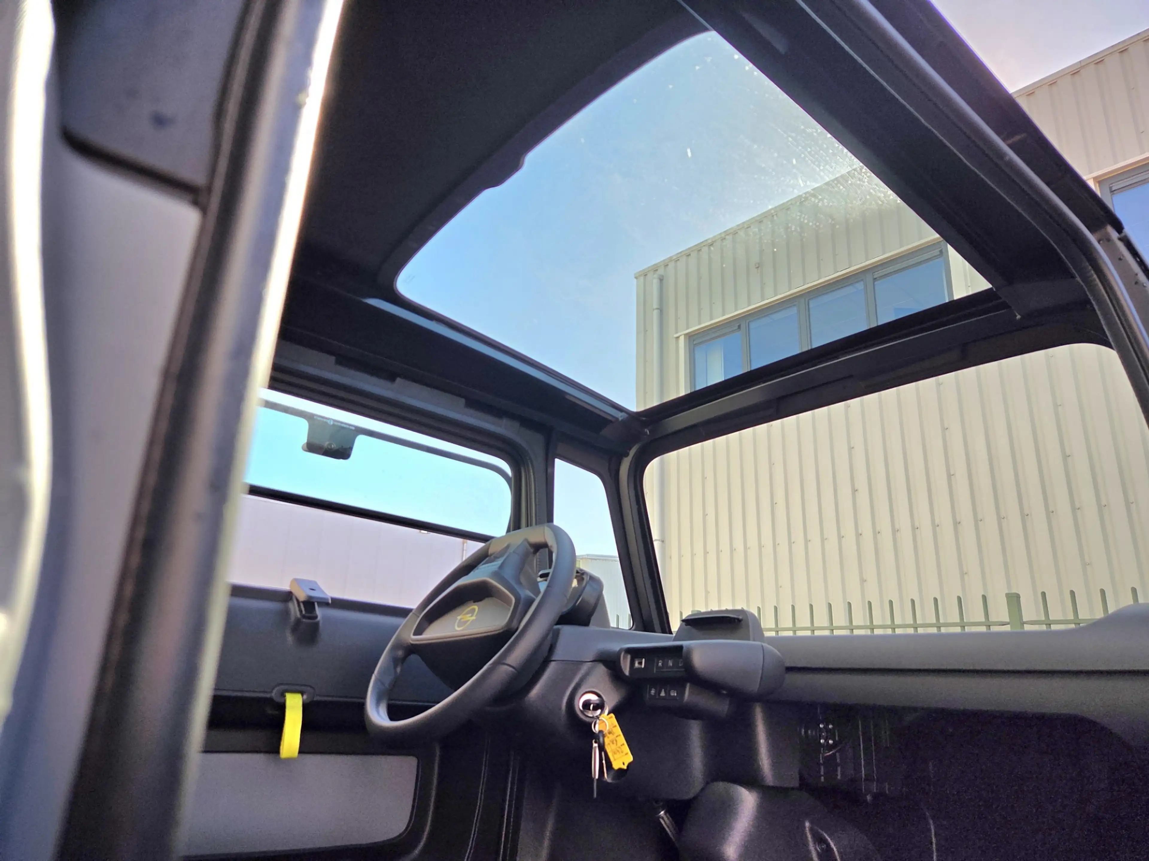 Opel Rocks-e Brommobiel Base Panoramadak-Sportvelgen-132km!! — photo 3