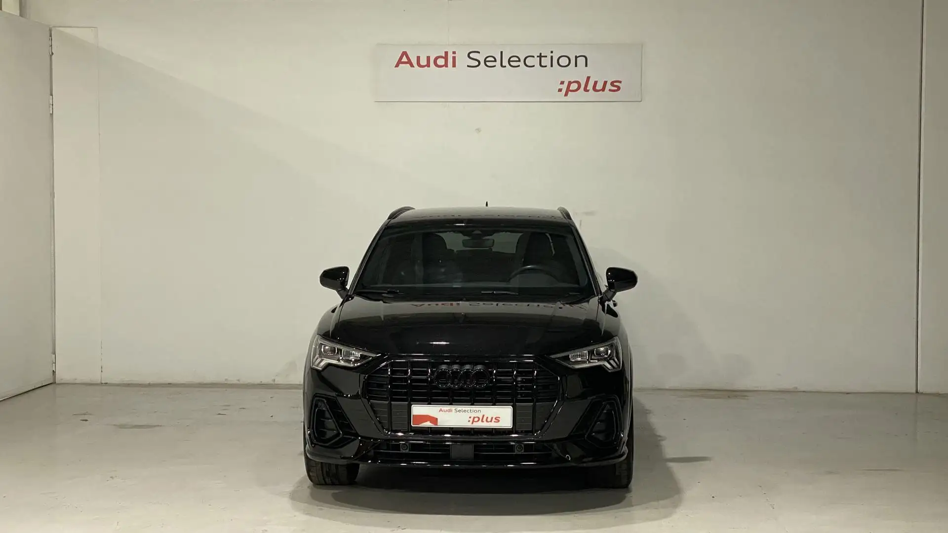 Audi Q3 35 TDI Black line S tronic 110kW Negro - 2