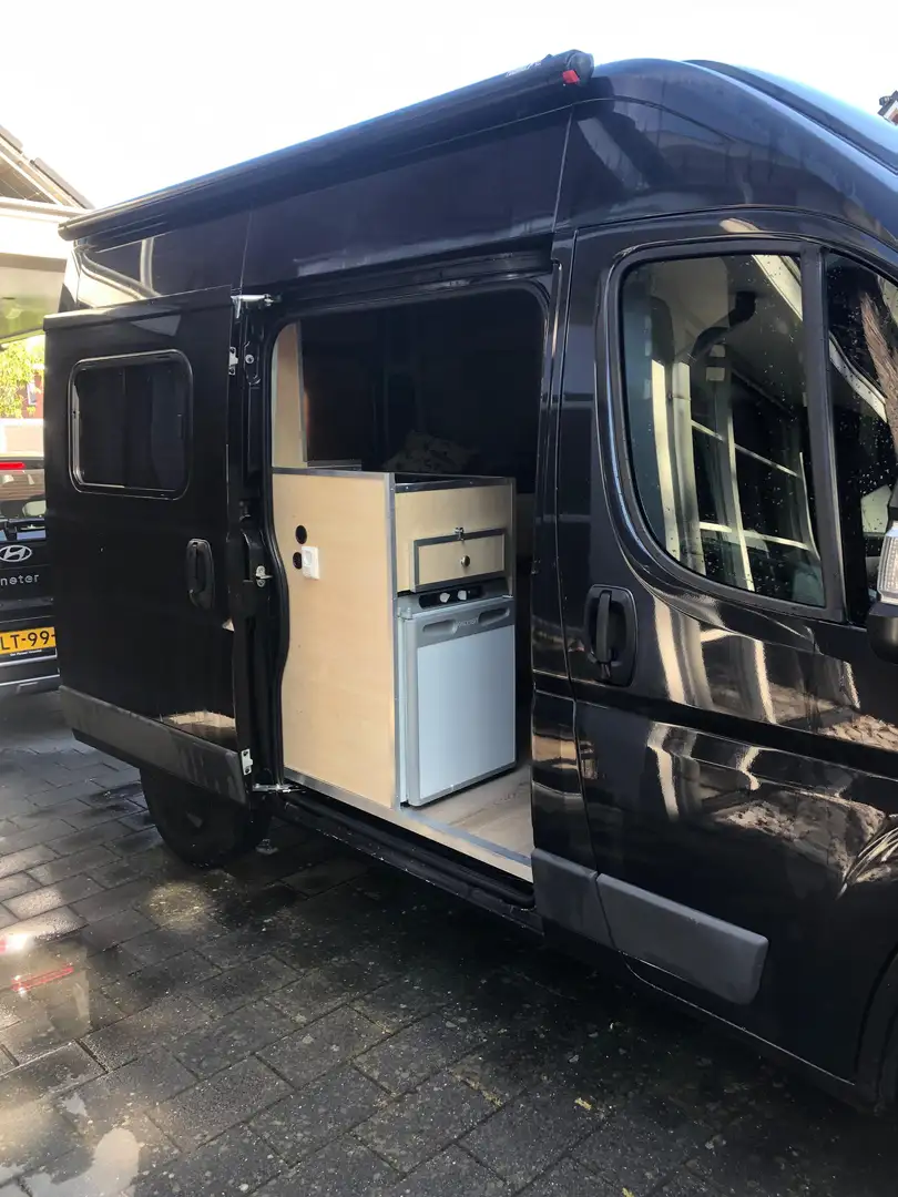 Peugeot Boxer Zelfbouw camper Zwart - 2
