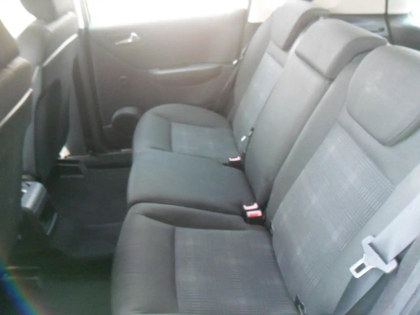 Mercedes-Benz A 160 BlueEFFICIENCY Avantgarde Grijs - 1