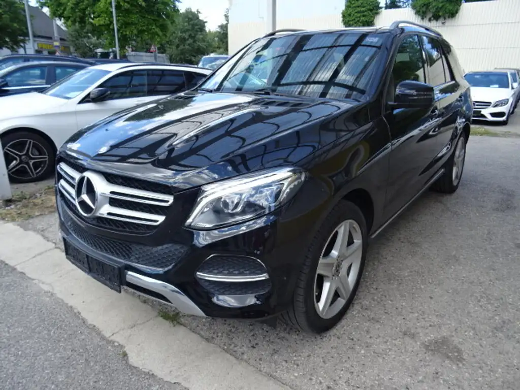 Mercedes-Benz GLE 250 2016 из Европы — купить под ключ