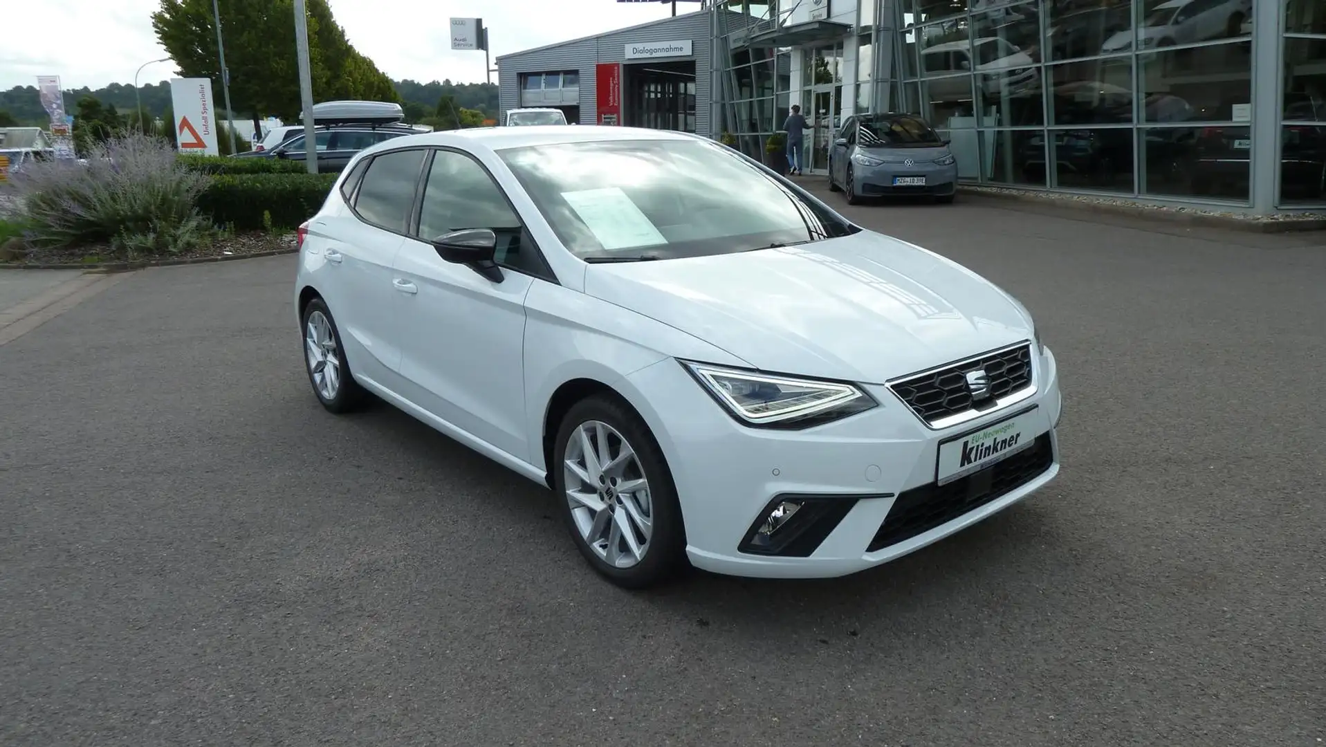 SEAT Ibiza 1.0 TSI FR Weiß - 2