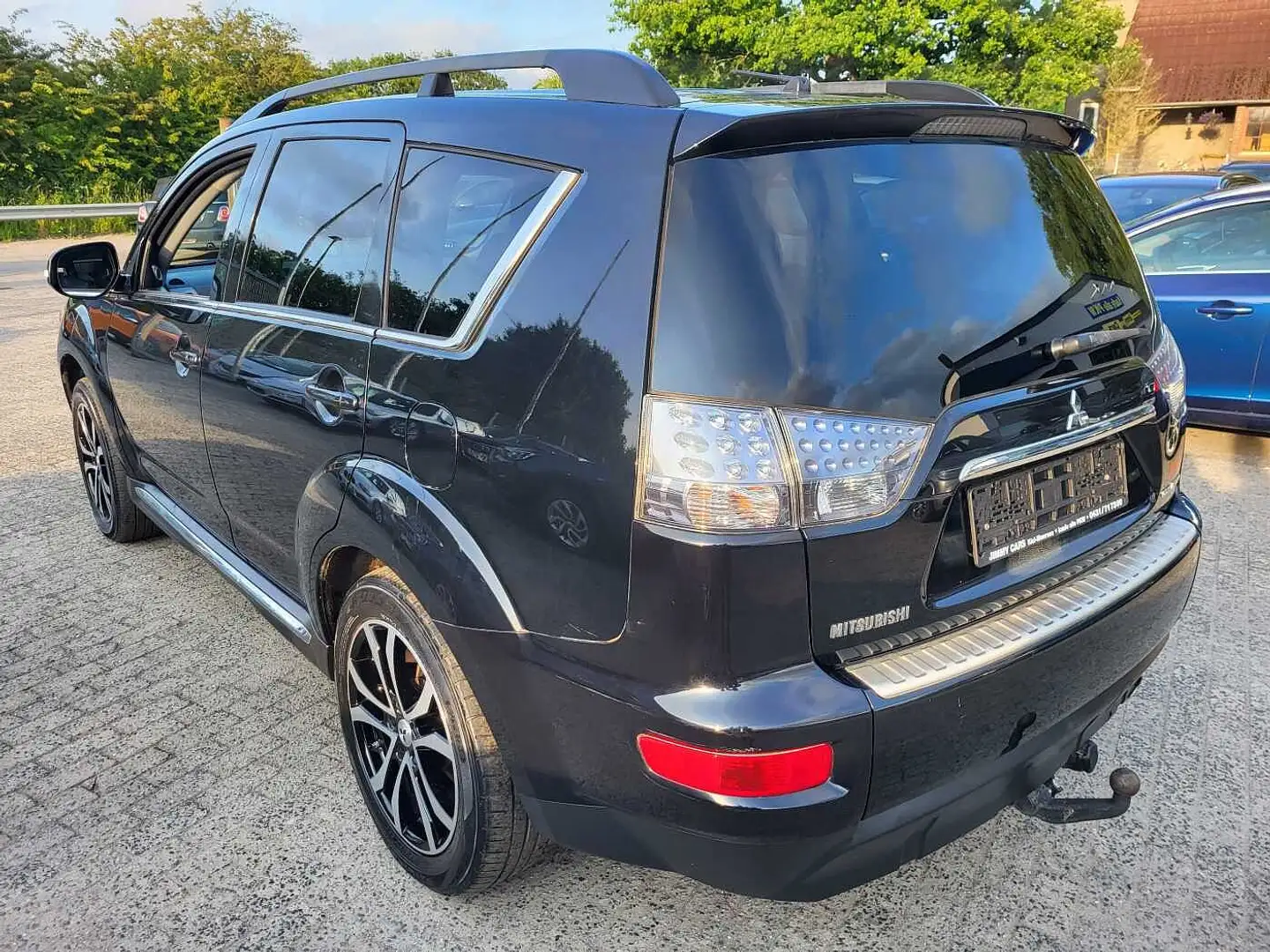 Mitsubishi Outlander Diesel 2.2 DI-D 4WD 35 Jahre Чёрный - 2