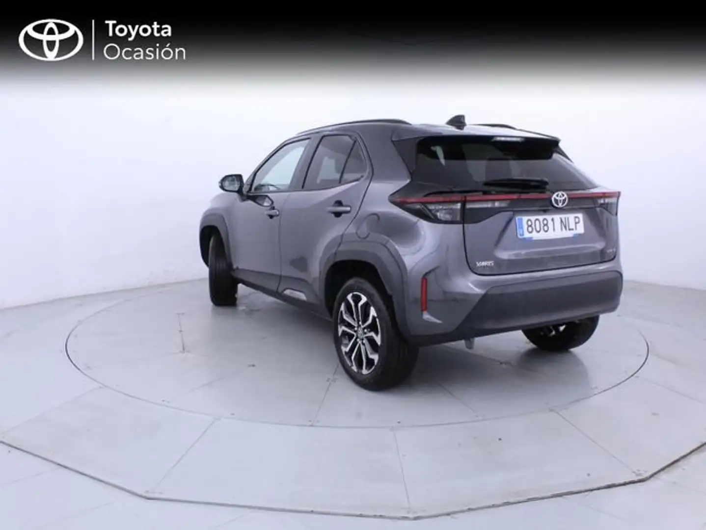 Toyota Yaris Cross 130H Active Gris - 2