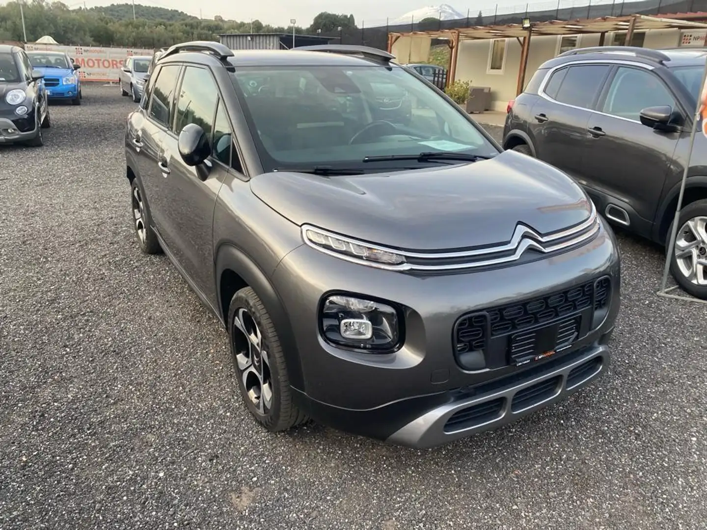Citroen C3 Aircross BlueHDi 100 S&S Shine Grigio - 2