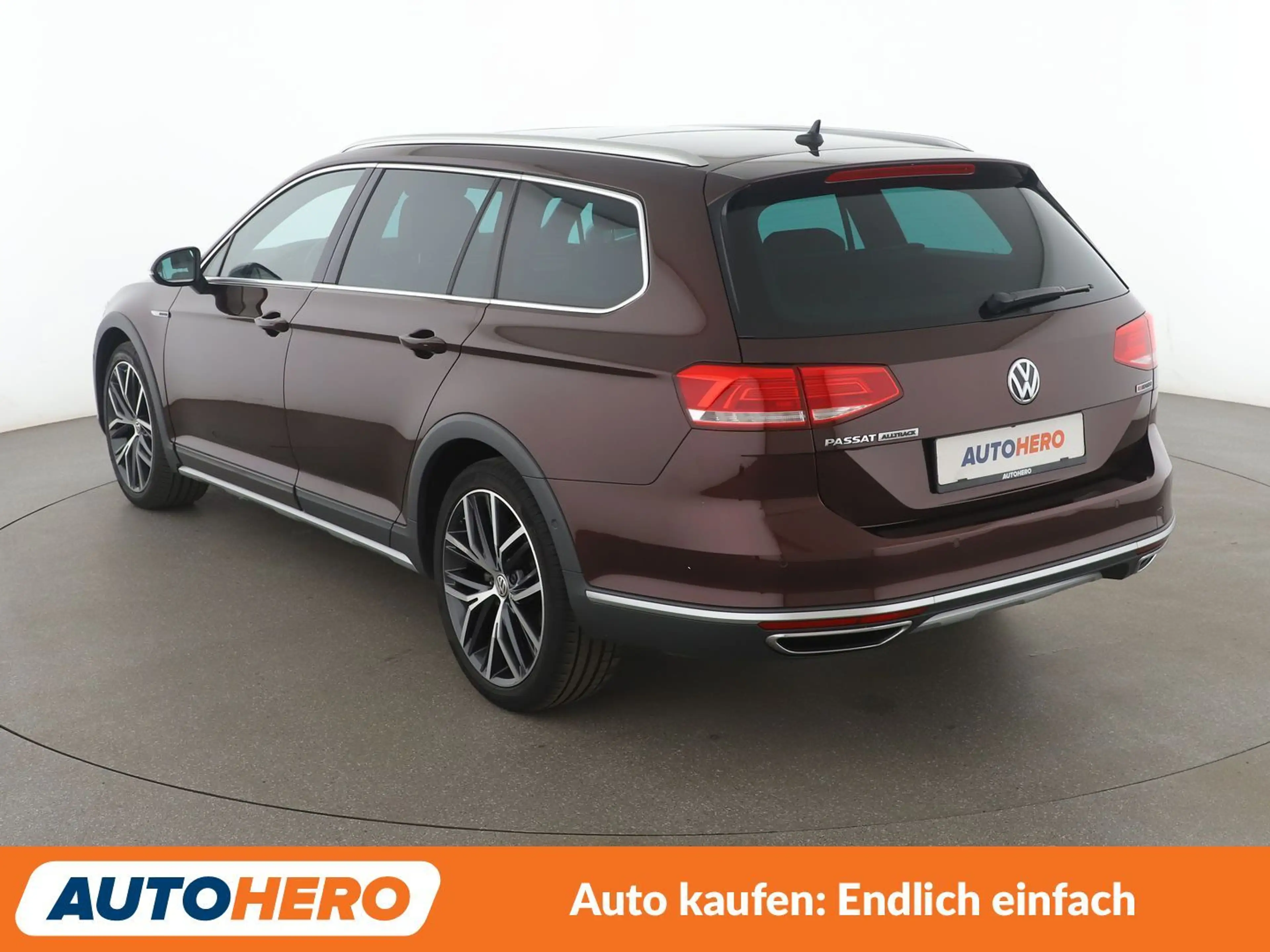Volkswagen Passat Alltrack 2.0 TSI 4Motion BMT Aut.*NAVI*HEAD-UP*LED*ACC*CAM* — photo 4