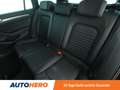 Volkswagen Passat Alltrack 2.0 TSI 4Motion BMT Aut.*NAVI*HEAD-UP*LED*ACC*CAM* crvena - thumbnail 14