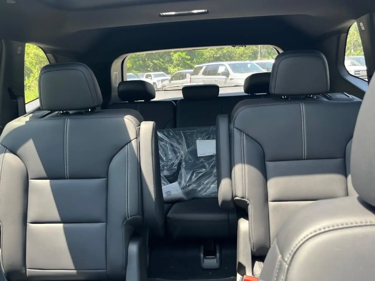 GMC Acadia снимка GMC Acadia