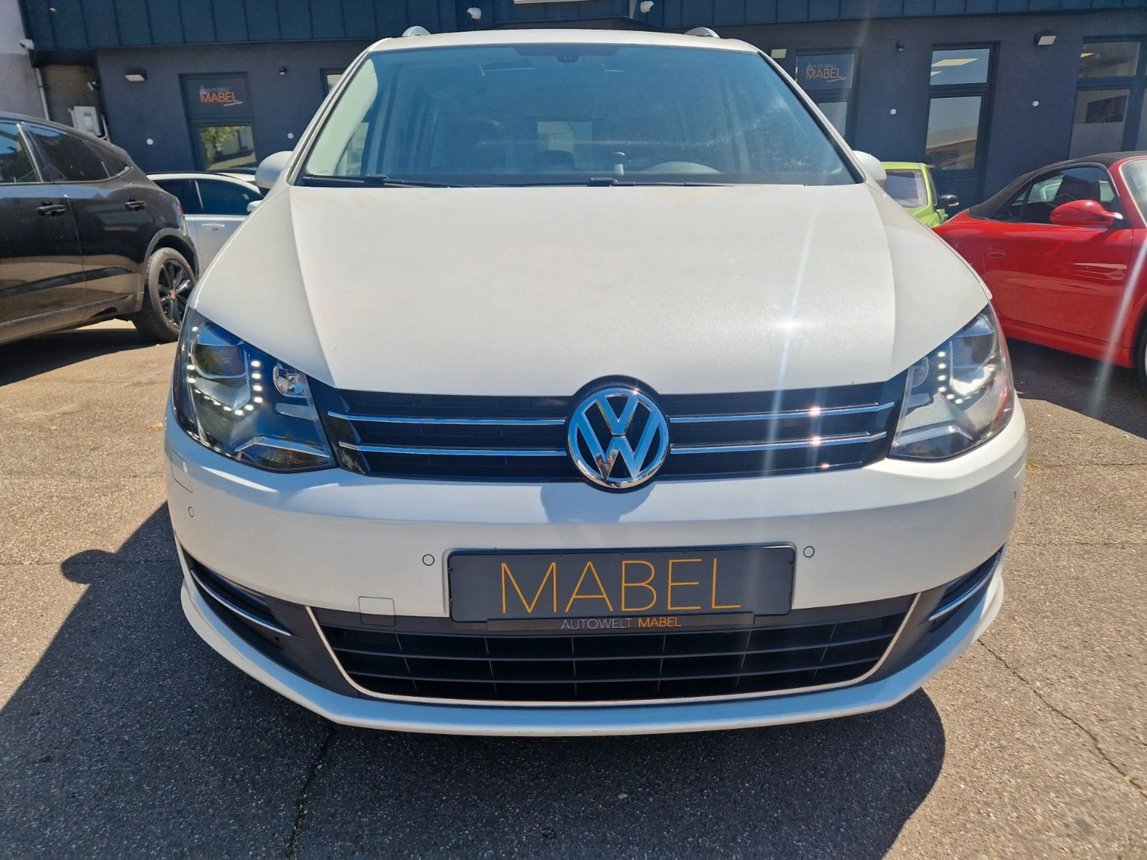 Volkswagen Sharan 2.0 TSI Highline +DSG+AHK+PANORAMA+LEDER+ — photo 2