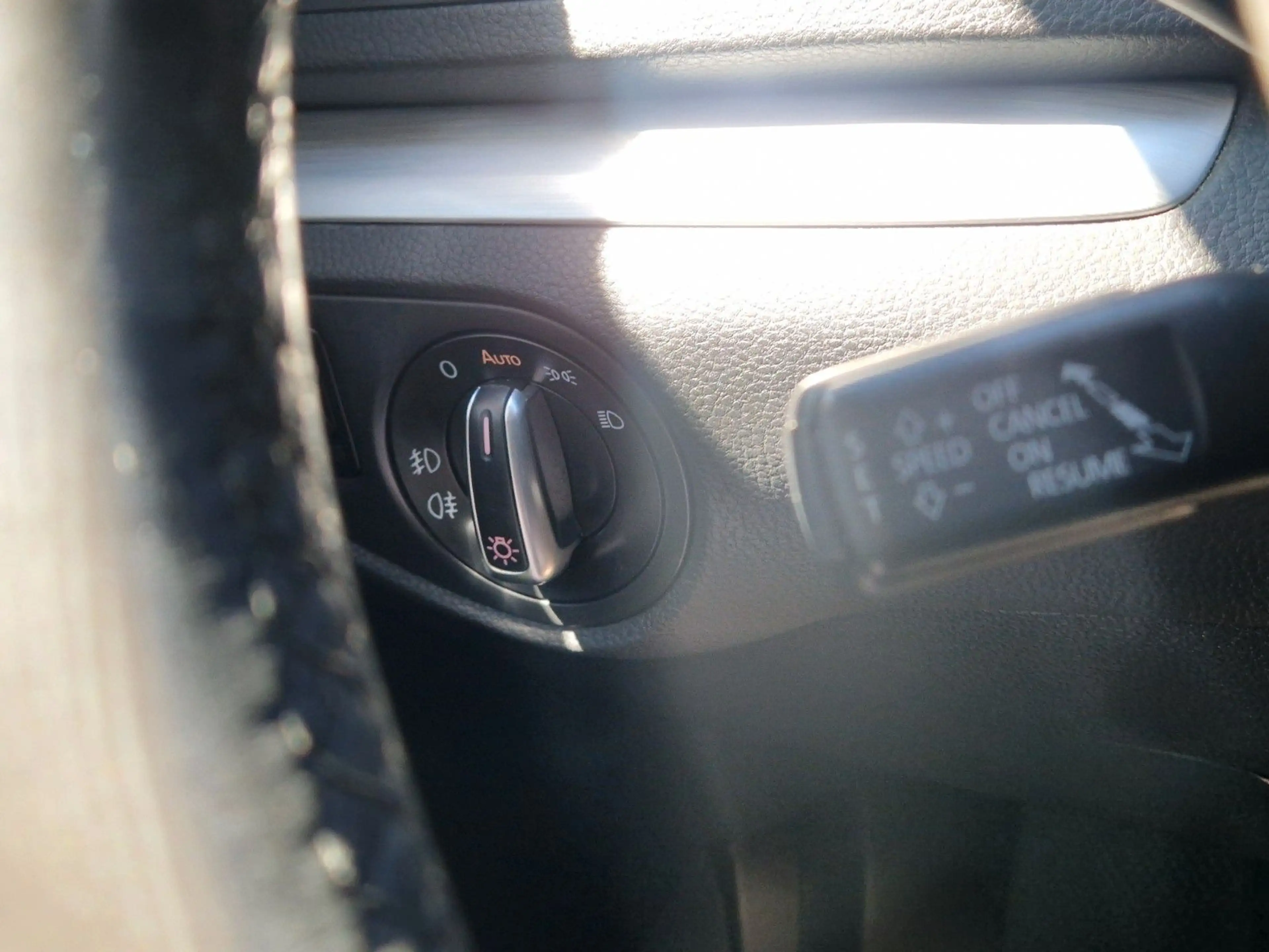 Volkswagen Sharan 2.0 TSI Highline +DSG+AHK+PANORAMA+LEDER+ — photo 20