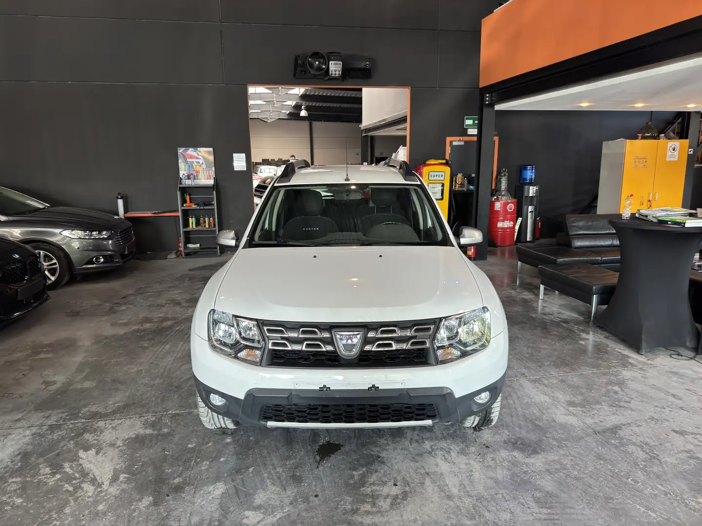 Dacia Duster 1.2 TCe 4x2 Blackstorm//12 Mois de garantie Blanc - 2