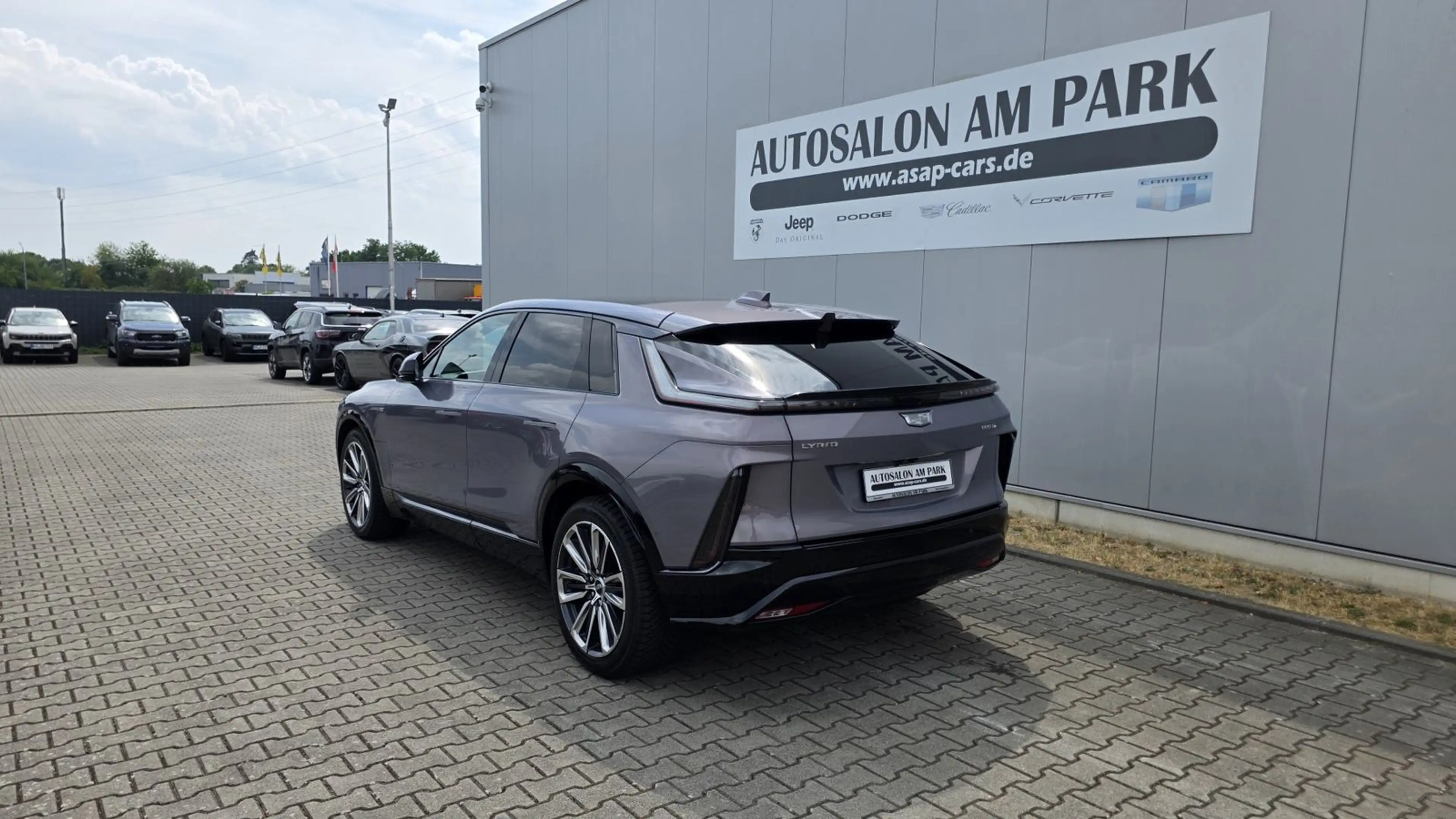 Cadillac Lyriq Cadillac LYRIQ Sport 600e AWD — photo 5