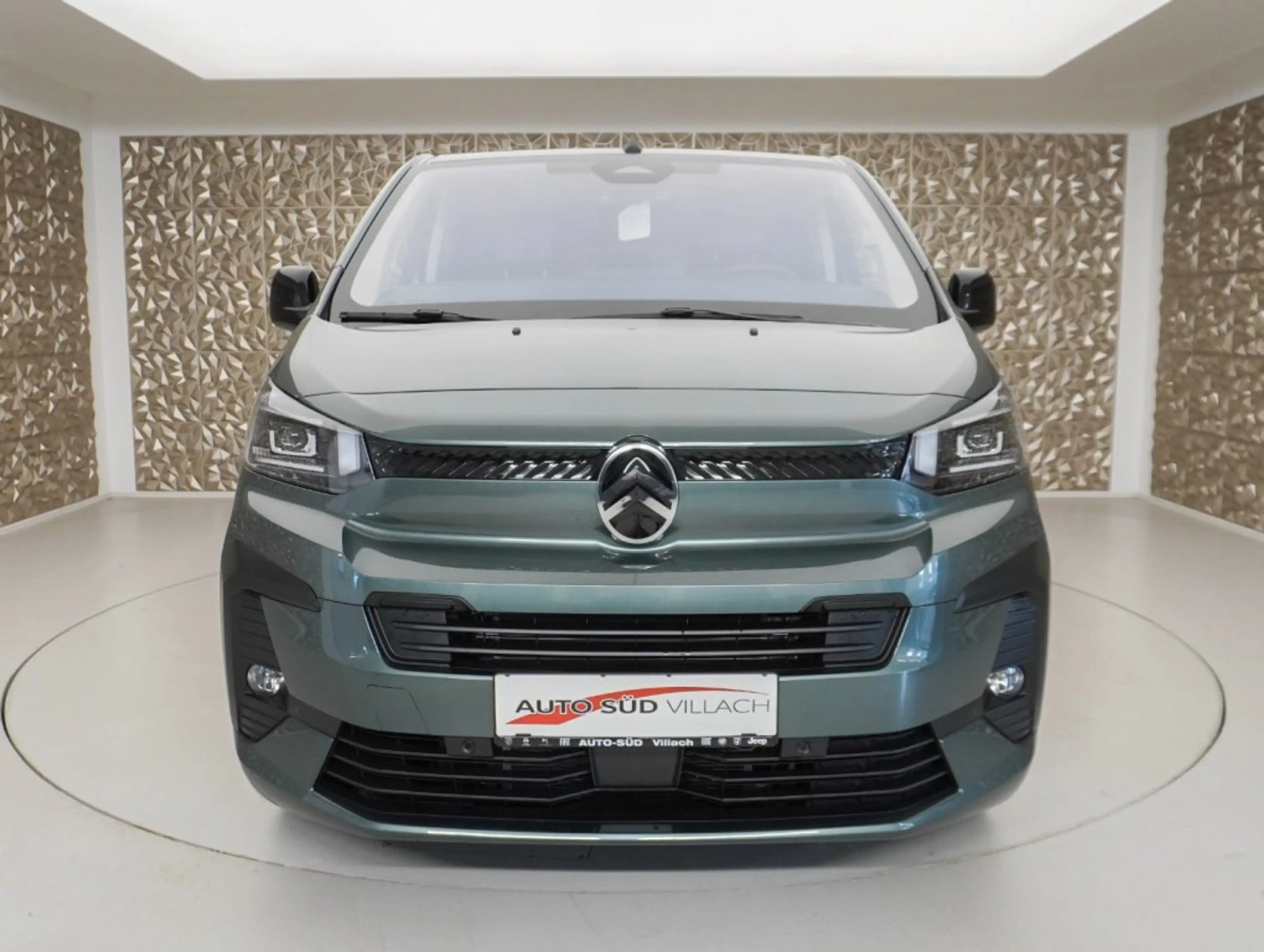 Citroen Spacetourer LÄNGE XL BlueHDi 180 S&S EAT8 Business Lounge — photo 3