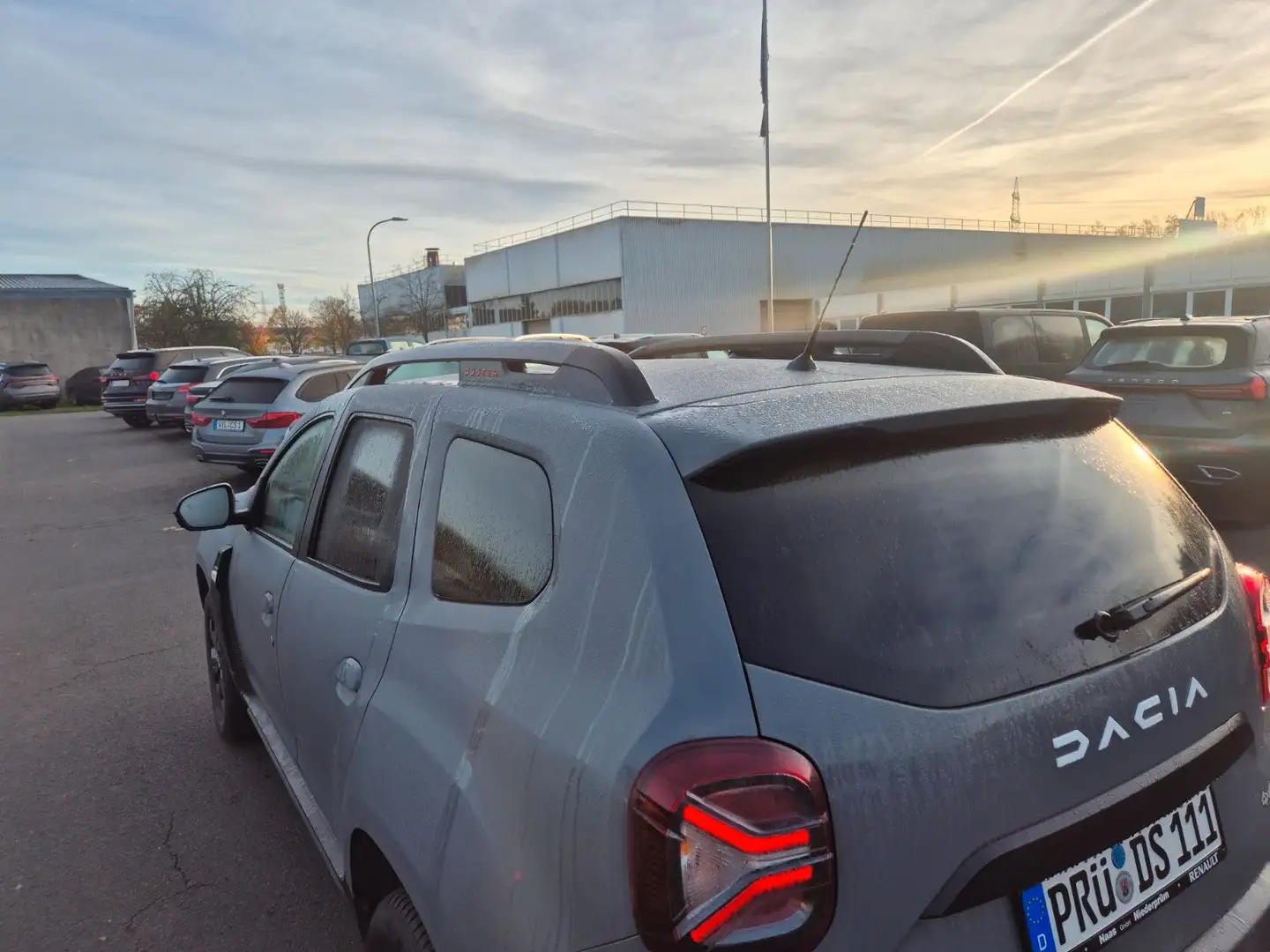 Dacia Duster II Journey+ 4WD Grün - 2
