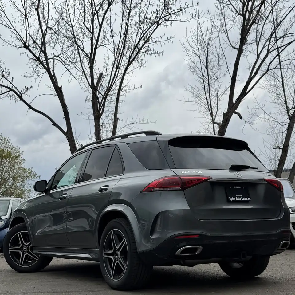 Mercedes-Benz GLE снимка Mercedes-Benz GLE