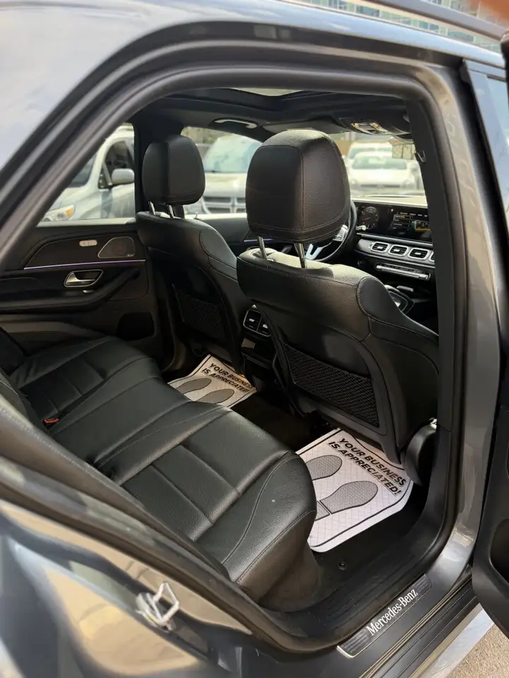 Mercedes-Benz GLE снимка Mercedes-Benz GLE