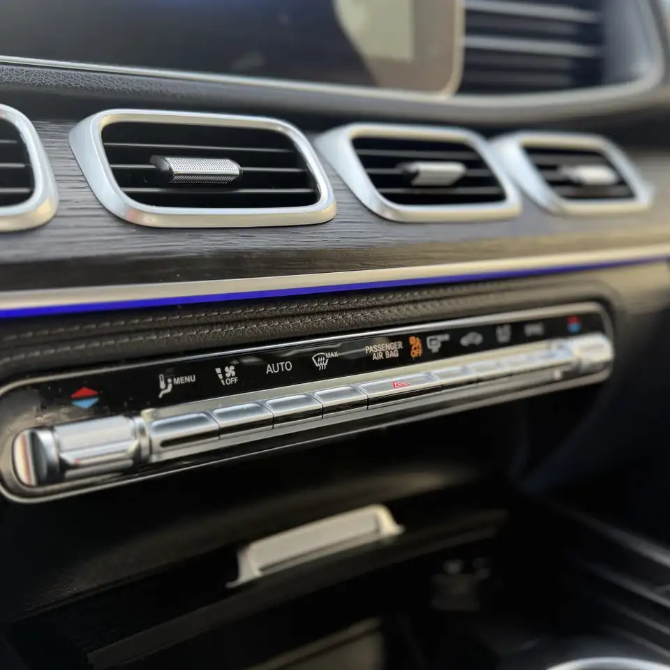 Mercedes-Benz GLE снимка Mercedes-Benz GLE