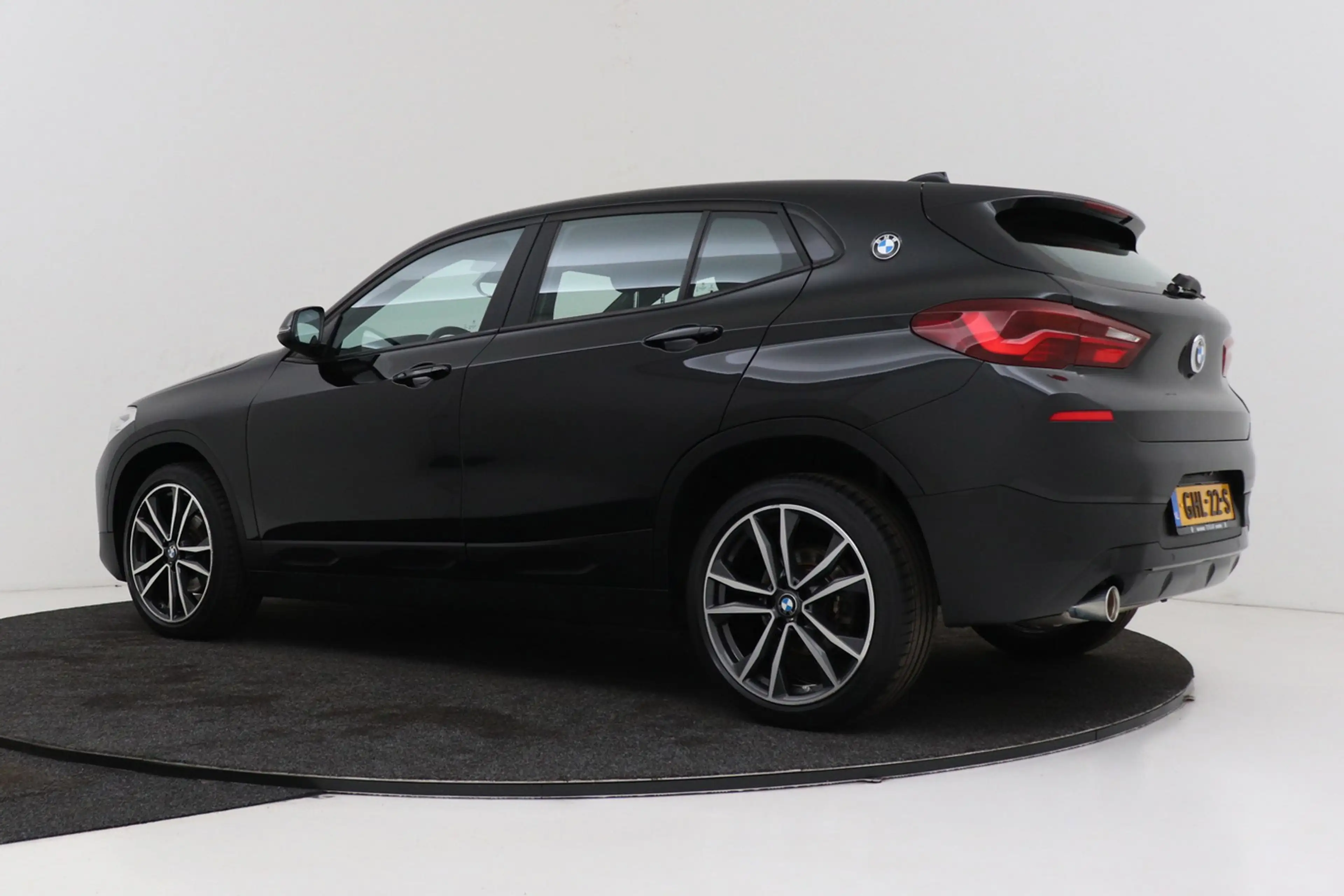 BMW X2 SDrive18i Business Edition Plus | Sportstoelen | B — photo 6