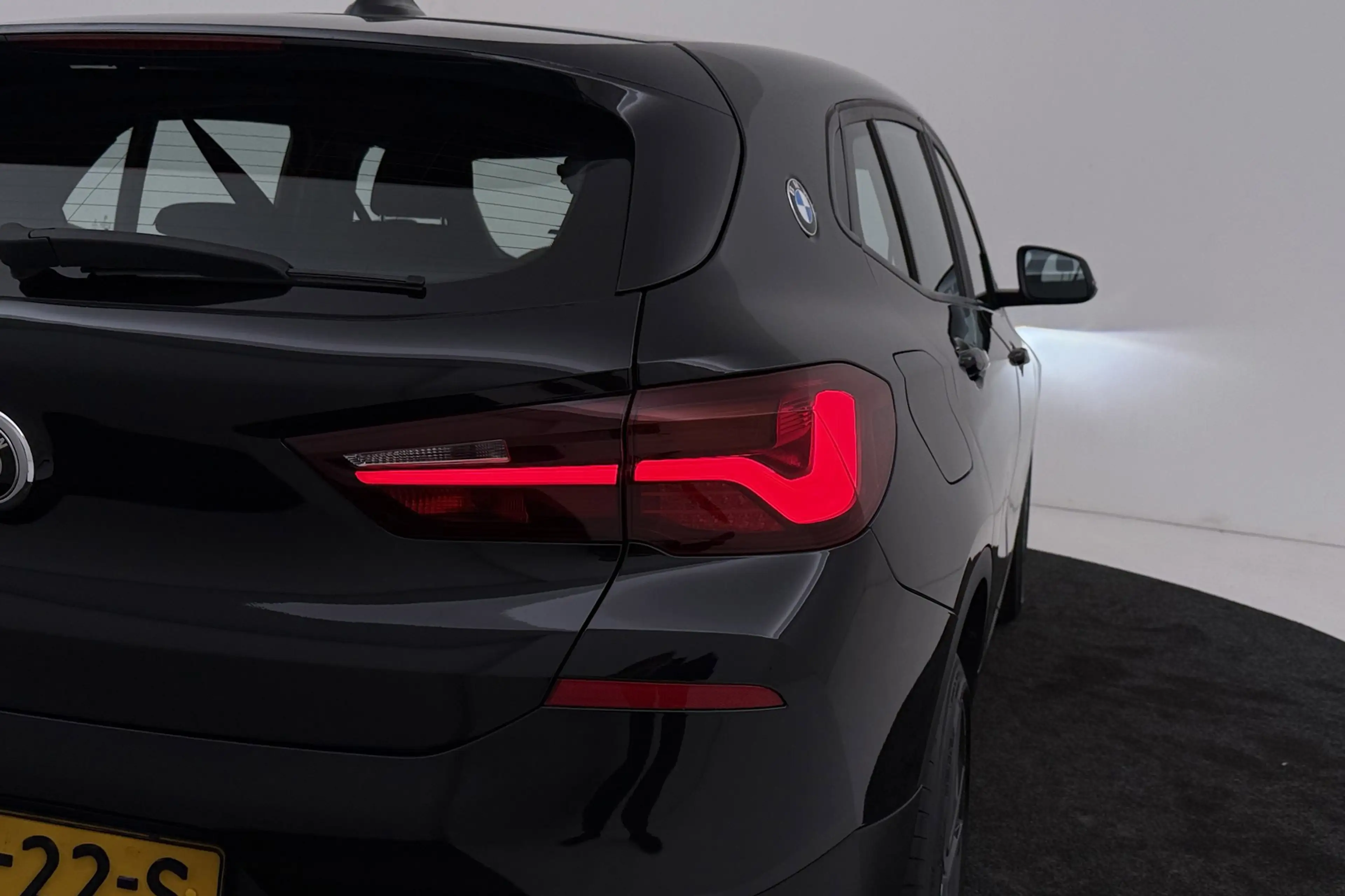 BMW X2 SDrive18i Business Edition Plus | Sportstoelen | B — photo 46