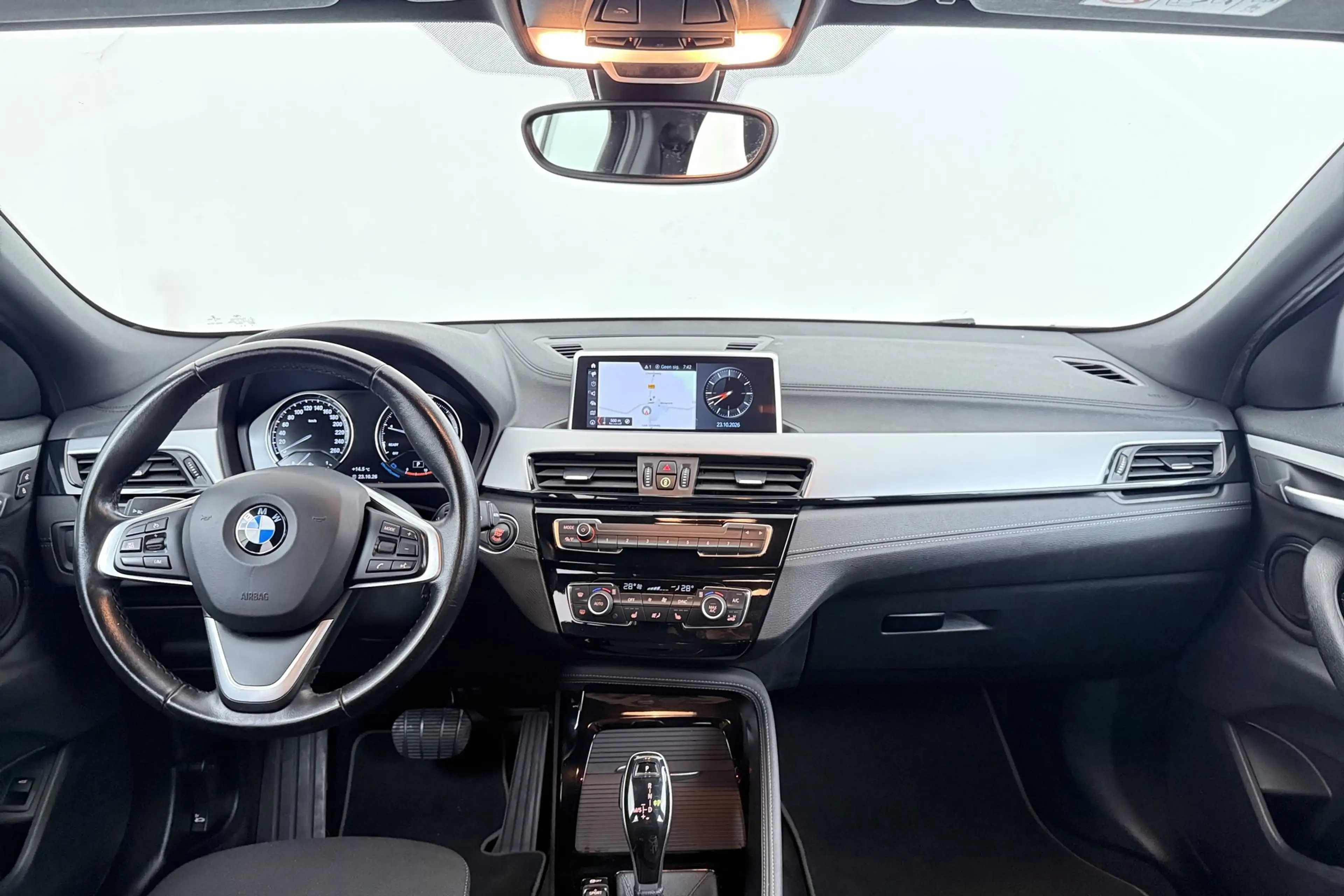 BMW X2 SDrive18i Business Edition Plus | Sportstoelen | B — photo 7
