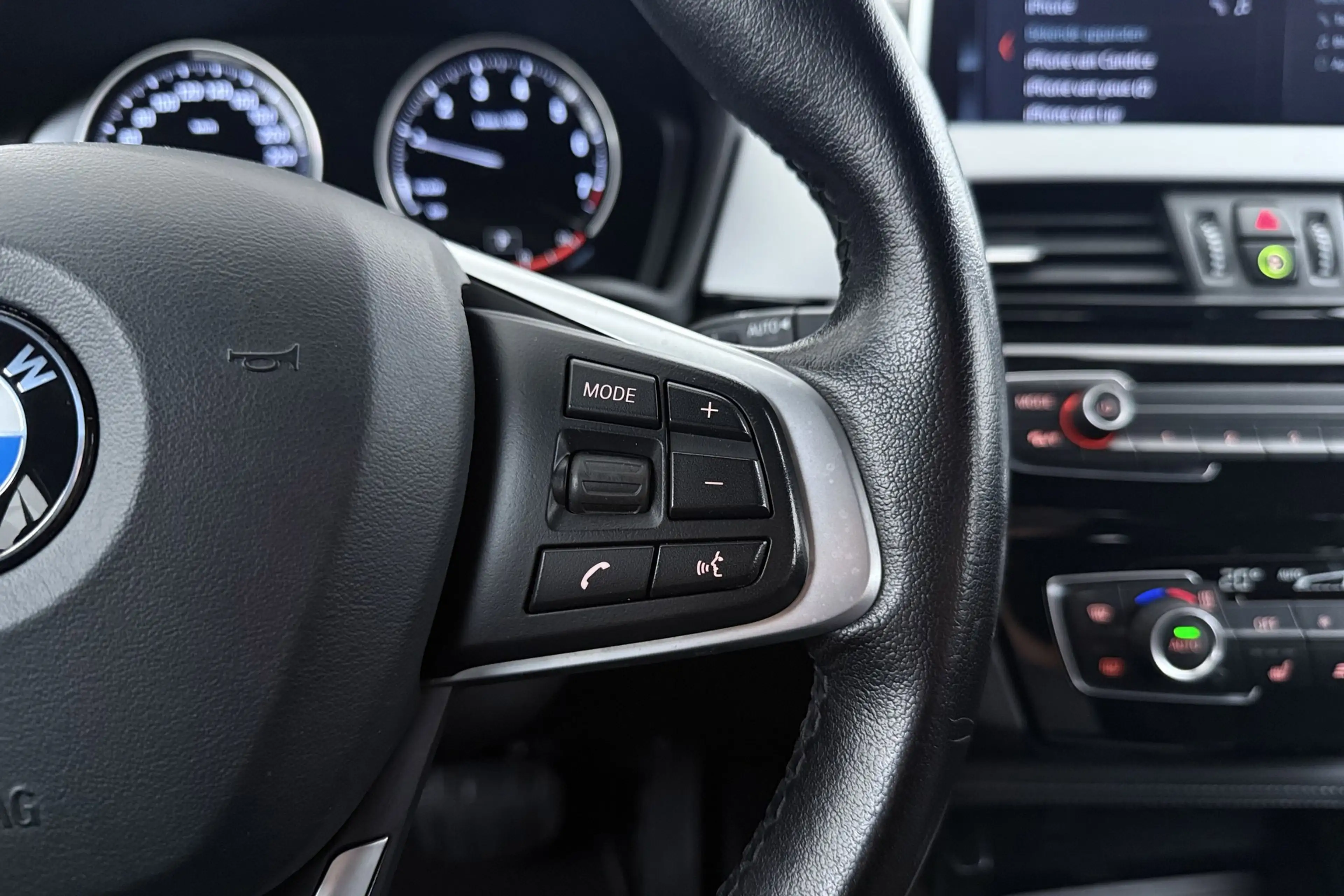 BMW X2 SDrive18i Business Edition Plus | Sportstoelen | B — photo 34