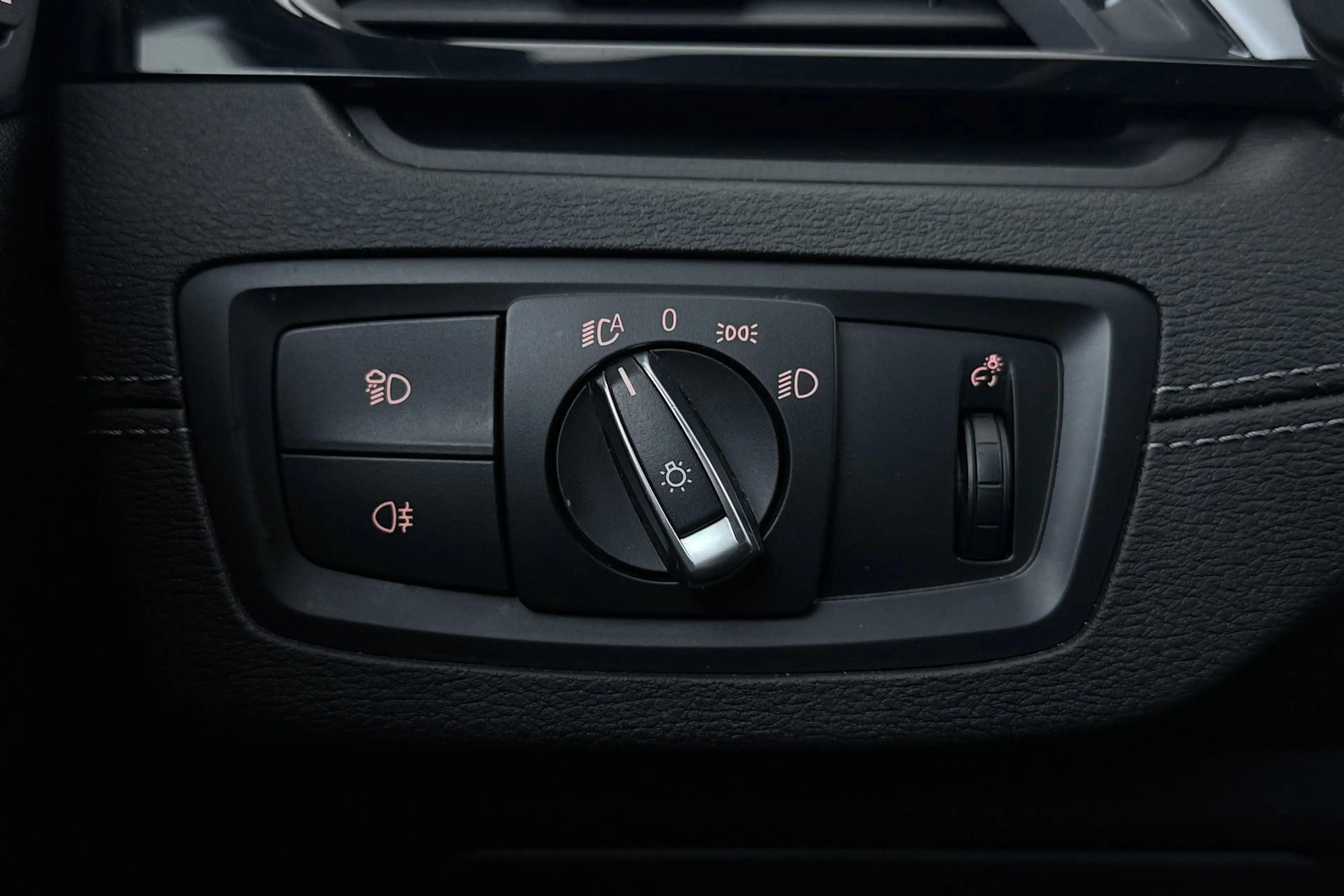 BMW X2 SDrive18i Business Edition Plus | Sportstoelen | B — photo 37