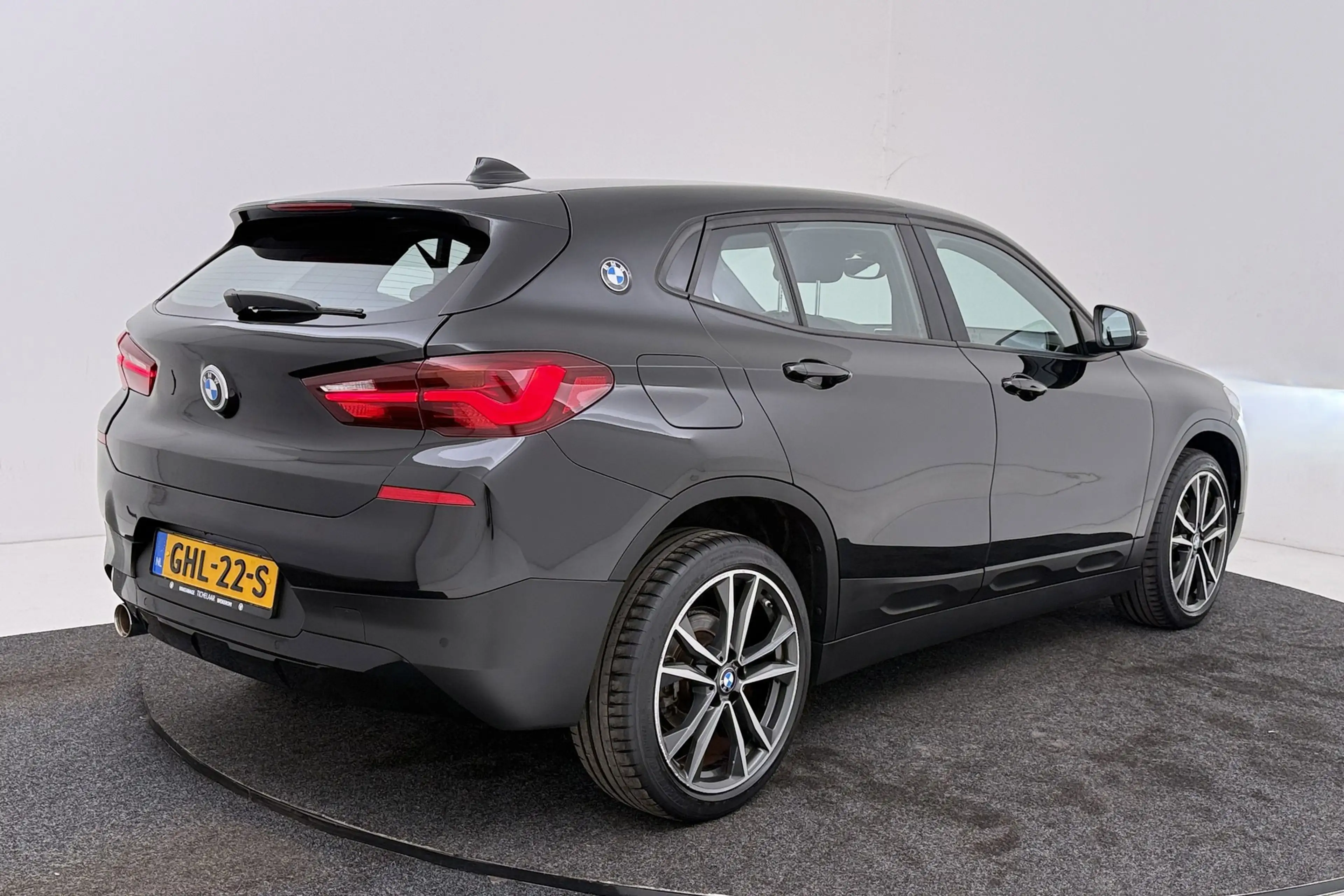 BMW X2 SDrive18i Business Edition Plus | Sportstoelen | B — photo 45