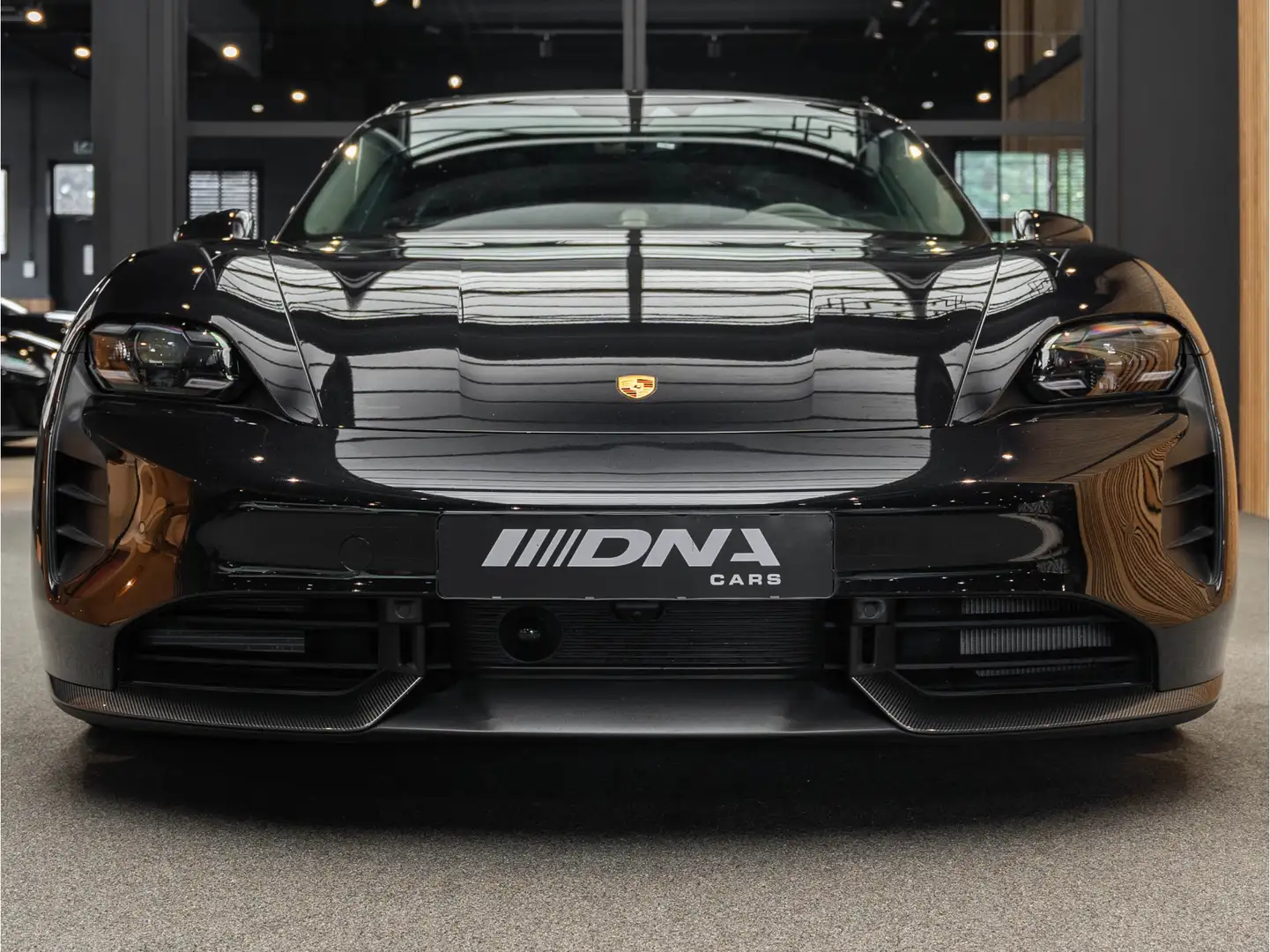 Porsche Taycan GTS Sport Turismo Sport Design Carbon Sport Turism Schwarz - 2
