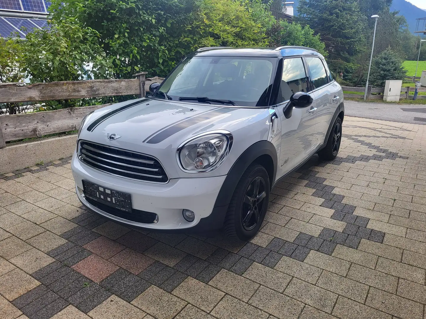 MINI Cooper D Countryman MINI Countryman COOPER D ALL4 COOPER Weiß - 2
