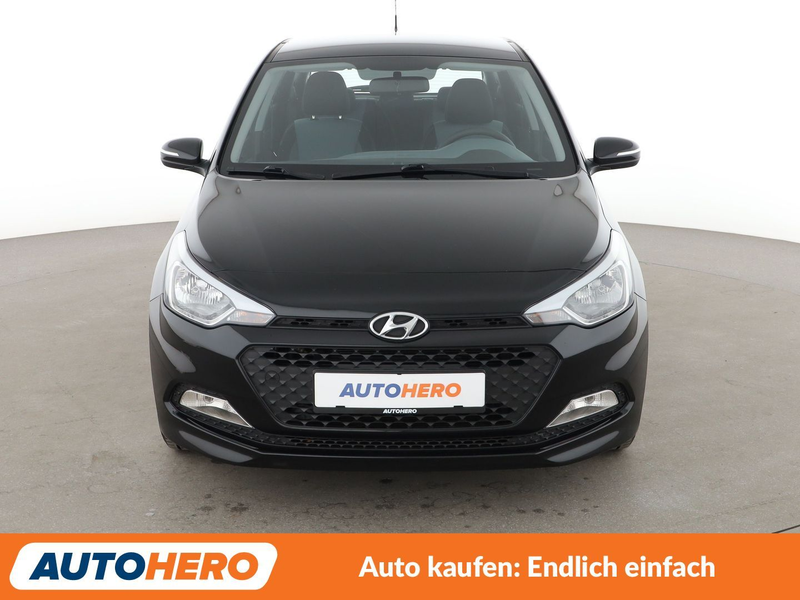 Hyundai i20 1.2 Go *KLIMA* — photo 9