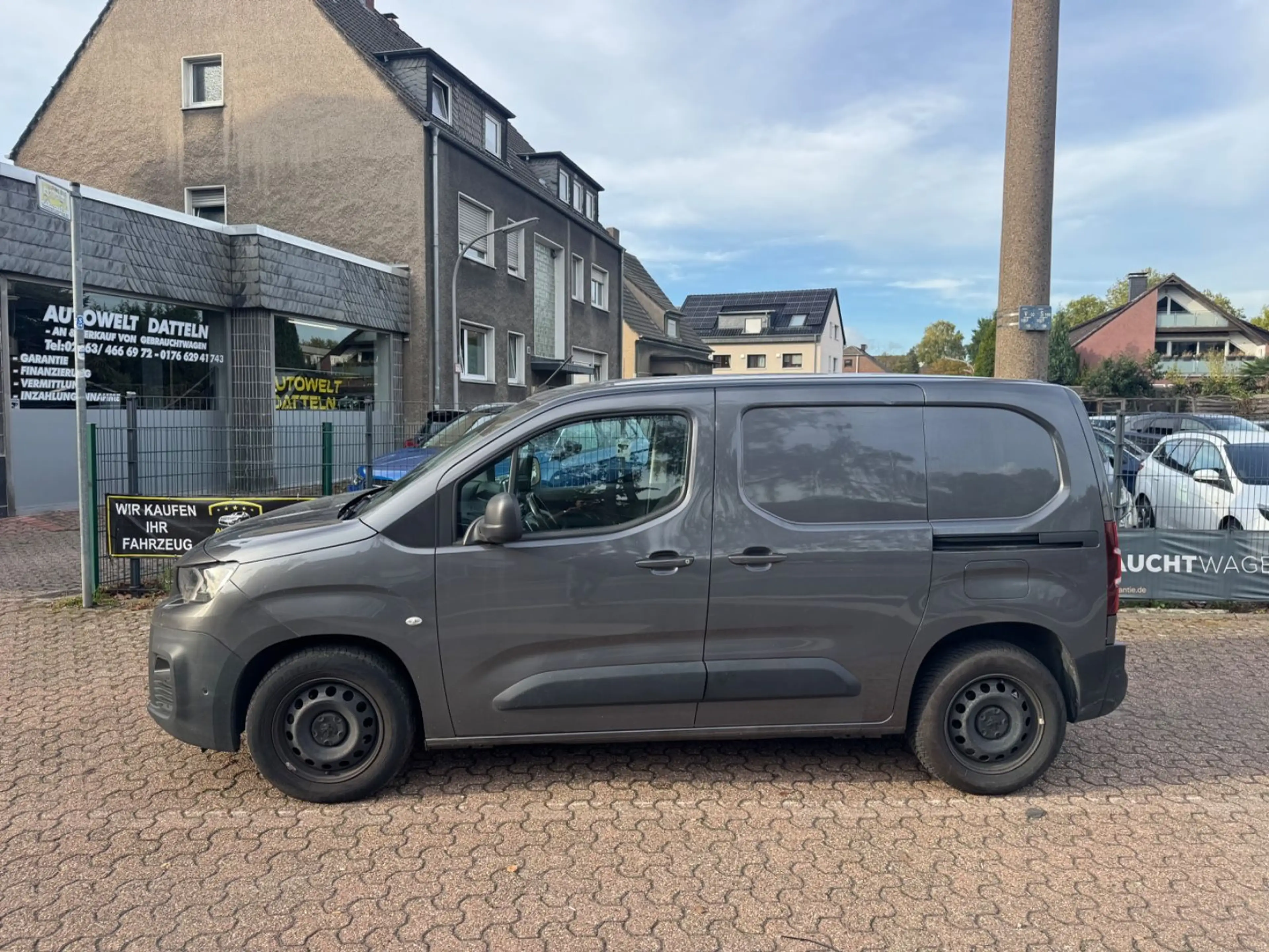 Peugeot Partner PremiumL1/AUT/R-KAMERA/NAVI/PDC/STHZ/SHZ — photo 7